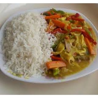 White Rice & Chicken Sauce