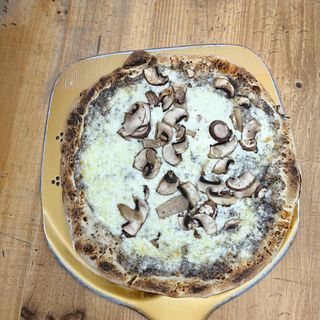 Pizza California (Mediana)
