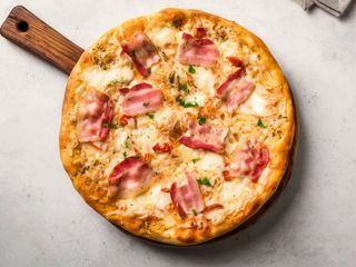 Pizza carbonara (familiar)