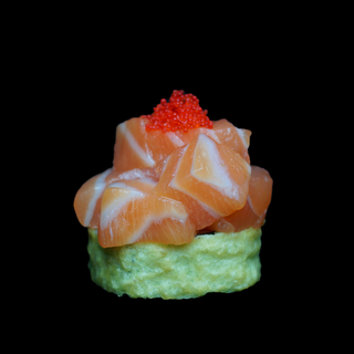 Futomaki SAKE TATAR TEMPURA