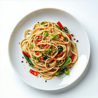 Spagetti orientali con vedure