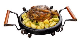 Свински джолан с картофи соте и сос (800г)