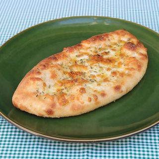 Pão de Queijo e Alho