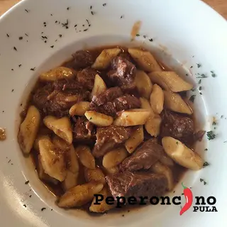 Njoki sa junetinom