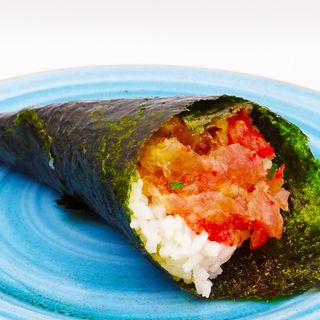 154.Temaki spicy tuna