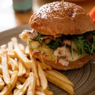 Pollo Hot ( NEW )