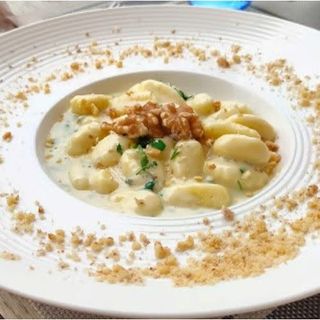 Gnocchi Con Gorgonzola Y Nueces