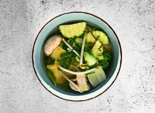 17 Juha od bambusa i kineskih gljiva