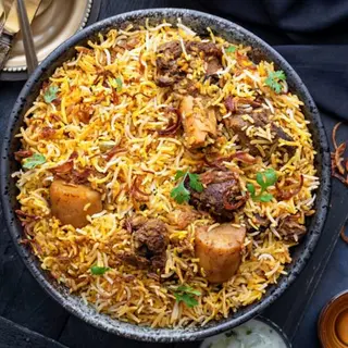 Aromatic Mutton Pilau With Spice Broth + soda 500ml