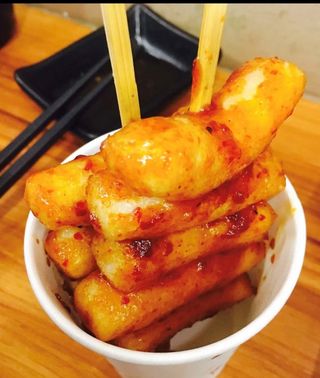 T208 - Spiedini di gnocchi 2pz 年糕