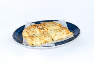 Quattro formaggi - Mezza