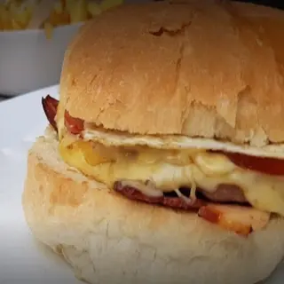Hamburguesa Con Lomo
