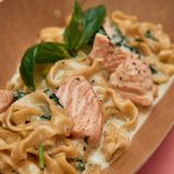 Pasta od lososa i spanaća u krem sosu