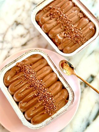 Bolo Cenoura com Brigadeiro ao Leite Belga