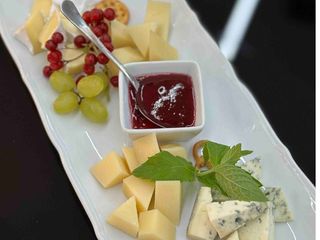 Сирна колекція/Cheese Collection (200g)