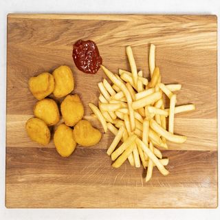 Nuggetsy z Frytkami