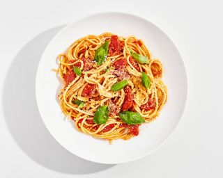 Raviolli ricotta al pomodoro