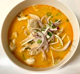 Zupa Tom Zum z kurczakiem