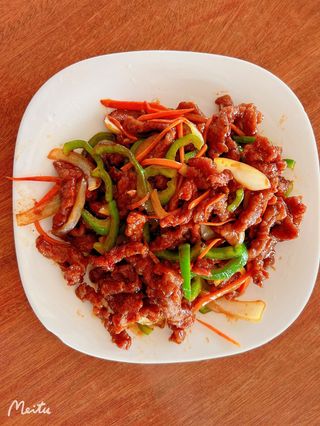 Ternera Crujiente con salsa dulce y picante