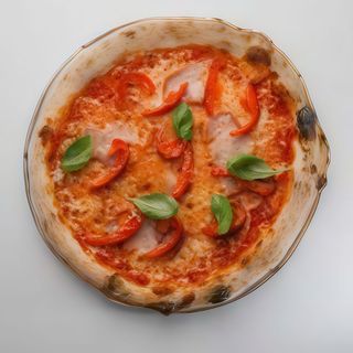 Піца з печеним перцем та цибулею