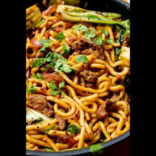 Beef fried noodles