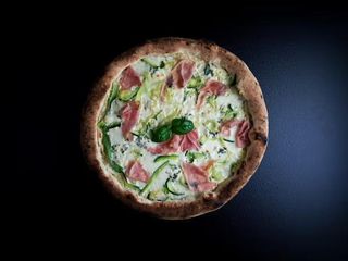 Pizza Cotto e zucchine