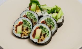 Futomaki kanpyo w tempurze -6szt-