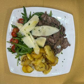 Straccetti di manzo al Traminer