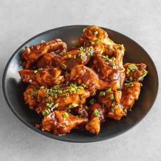 BUFFALO WINGS TRAY XXL (780g)