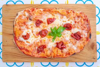 Pinsa Regina Margherita 