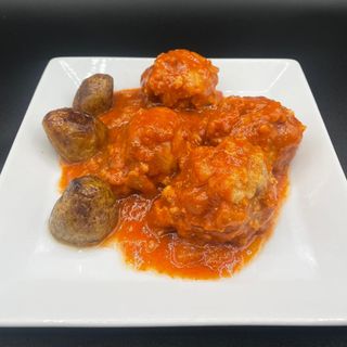 Albóndigas de ternera con tomate 