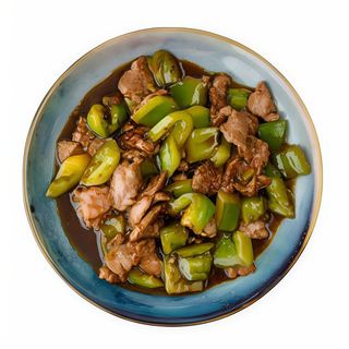 Carne de ternera con pimientos verdes
