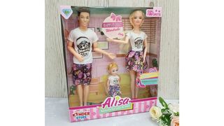 Куклы Барби и Кен с детьми