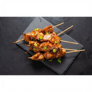 Pollo Con Bambú Y Setas Chinas