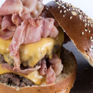 Hamburguesa Bacon Y Queso (340 G.)