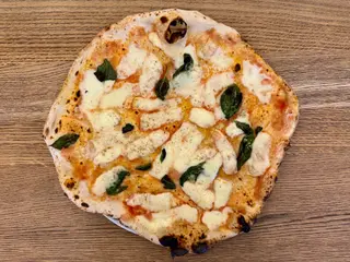 Margherita Provola e pepe