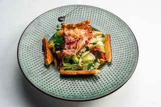 Caesar salata sa piletinom