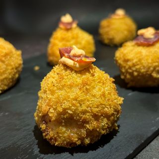 Croquetas De Ibérico (6und)