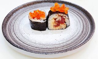 Futo maki de spicy atún (8 pzs.)