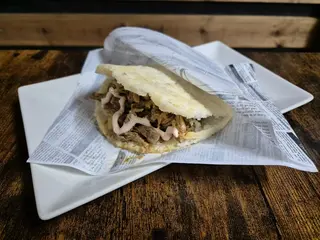 Arepa Mixta