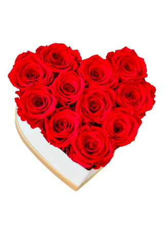 Coeur De Fleur Avec Roses Rouges