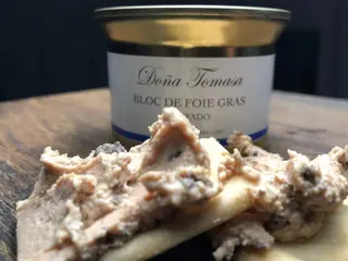 Bloc de foie trufado Doña Tomasa 