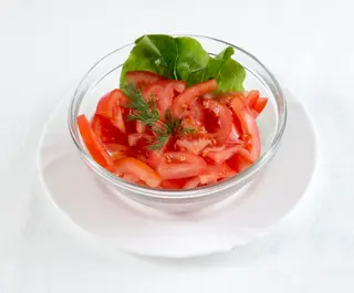 Salata de rosii