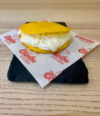 Arepa de queso blanco