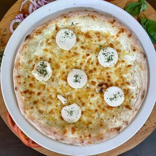 Pizza Rulo De Cabra (Familiar)