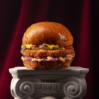 Бургер з курячою котлетою