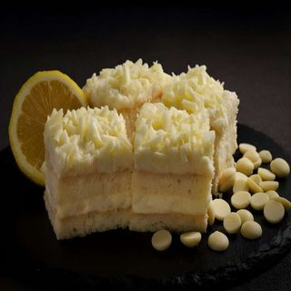 Prajitura alba ca zapada