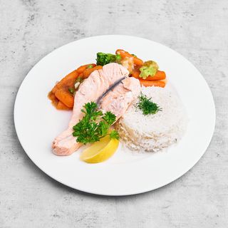 Łosoś na parze 150g