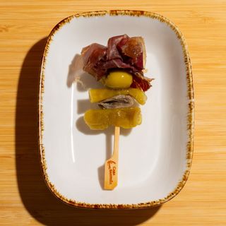 Gilda de anchoa con embutido (1 ud.)