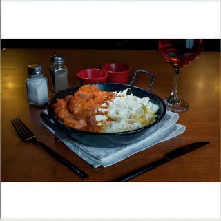 Tochitura Bistro cu ou si mamaliguta